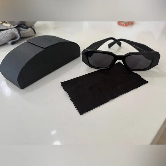 Prada | Accessories | Prada Sleek Black Sunglasses With Case  display picture 1